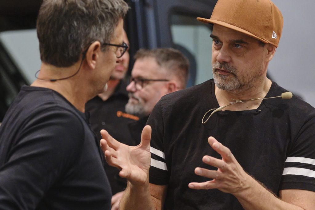 Raphael Vogt - Wohnzimmer der Urlaubsmessen