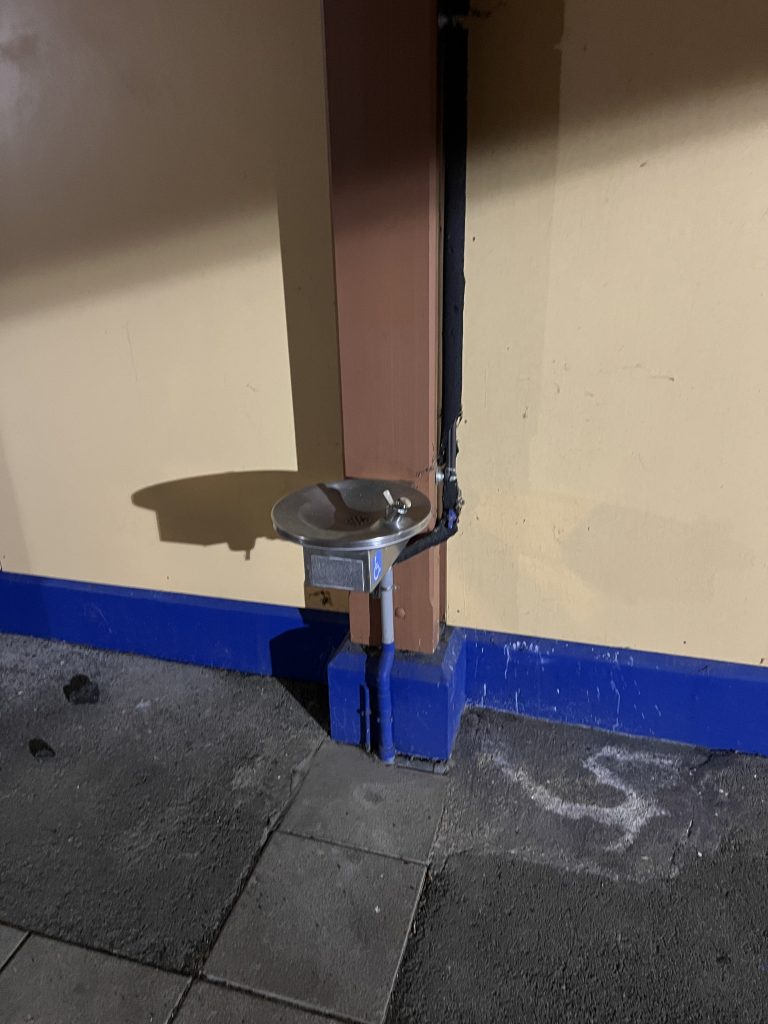 Versorgung Disneyland und Adventure Land Paris